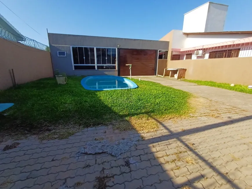 Foto 1 de Casa com 2 Quartos à venda, 158m² em Pinheiro Machado, Santa Maria