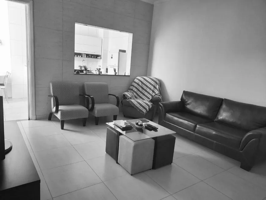 Foto 1 de Apartamento com 1 Quarto à venda, 60m² em Itararé, São Vicente