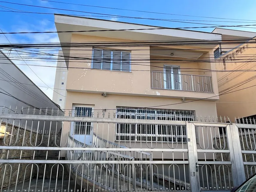Foto 1 de Sobrado com 4 Quartos para alugar, 250m² em Chora Menino, São Paulo