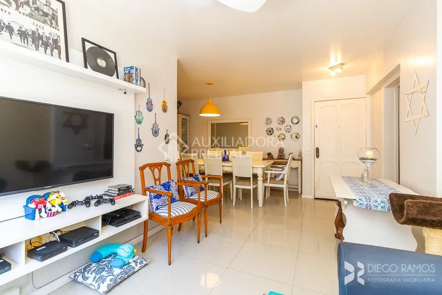 Foto 1 de Apartamento com 3 Quartos à venda, 110m² em Moinhos de Vento, Porto Alegre