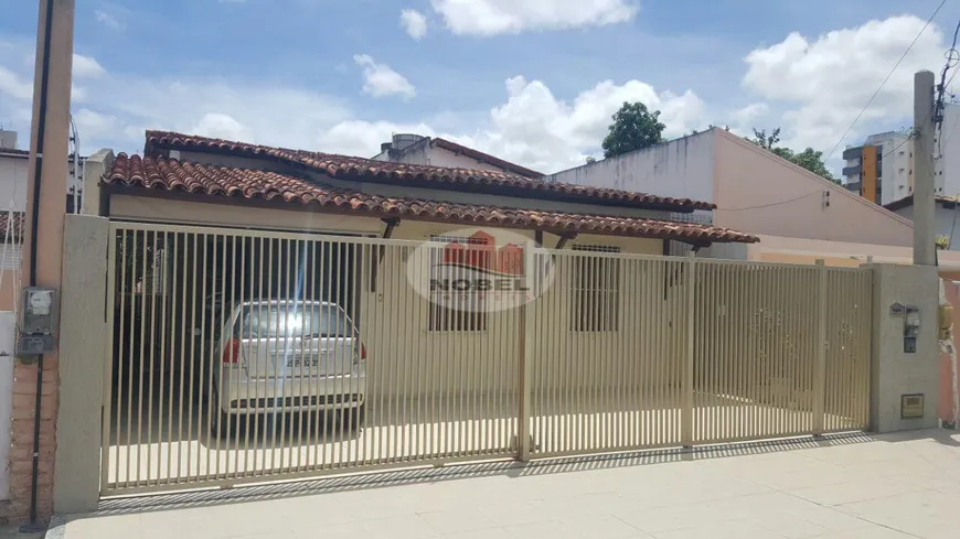 Foto 1 de Casa com 3 Quartos para alugar, 200m² em Capuchinhos, Feira de Santana