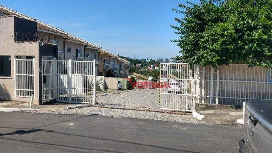 Foto 1 de Casa com 2 Quartos à venda, 88m² em Granja dos Cavaleiros, Macaé