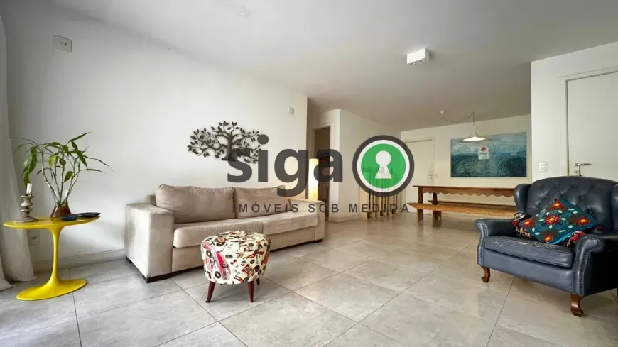Foto 1 de Apartamento com 4 Quartos à venda, 144m² em Panamby, São Paulo