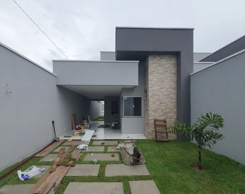 Foto 1 de Casa com 3 Quartos à venda, 107m² em Jereissati II, Maracanaú