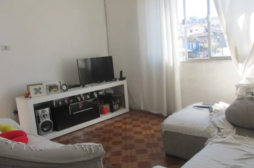 Foto 1 de Casa com 2 Quartos à venda, 65m² em Colonia, Ribeirão Pires