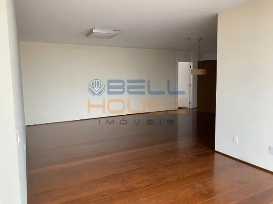 Foto 1 de Apartamento com 3 Quartos para venda ou aluguel, 205m² em Vila Bastos, Santo André