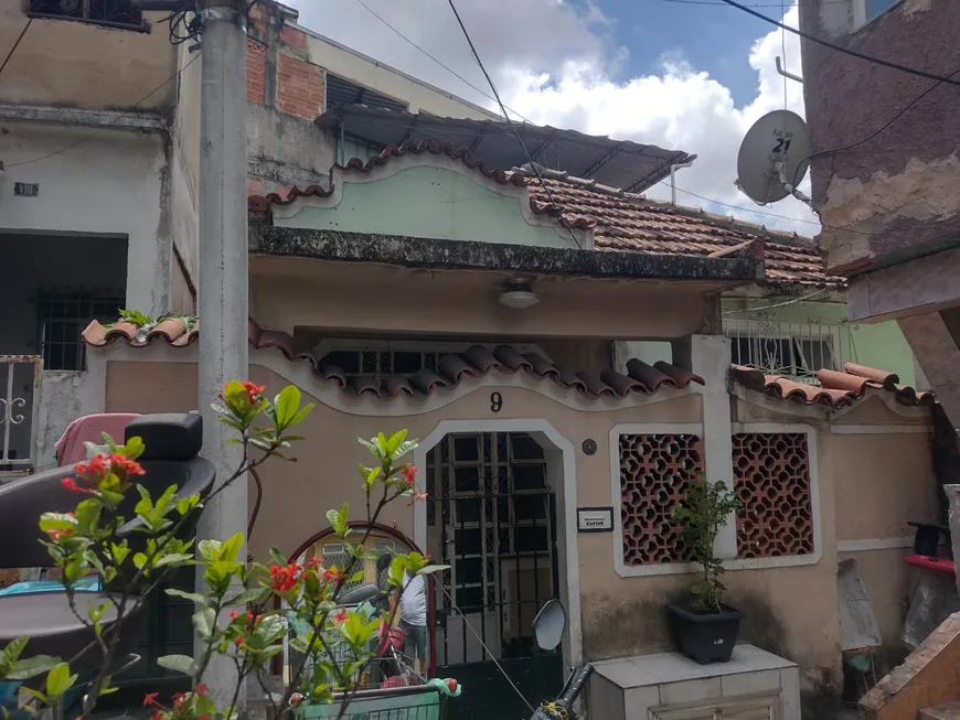 Foto 1 de Casa com 2 Quartos à venda, 40m² em Irajá, Rio de Janeiro
