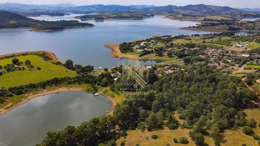 Foto 1 de Fazenda/Sítio com 2 Quartos à venda, 35000m² em Serrinha, Bragança Paulista