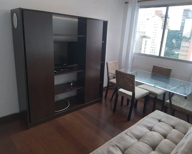 Foto 1 de Apartamento com 1 Quarto para alugar, 45m² em Jardim Paulista, São Paulo