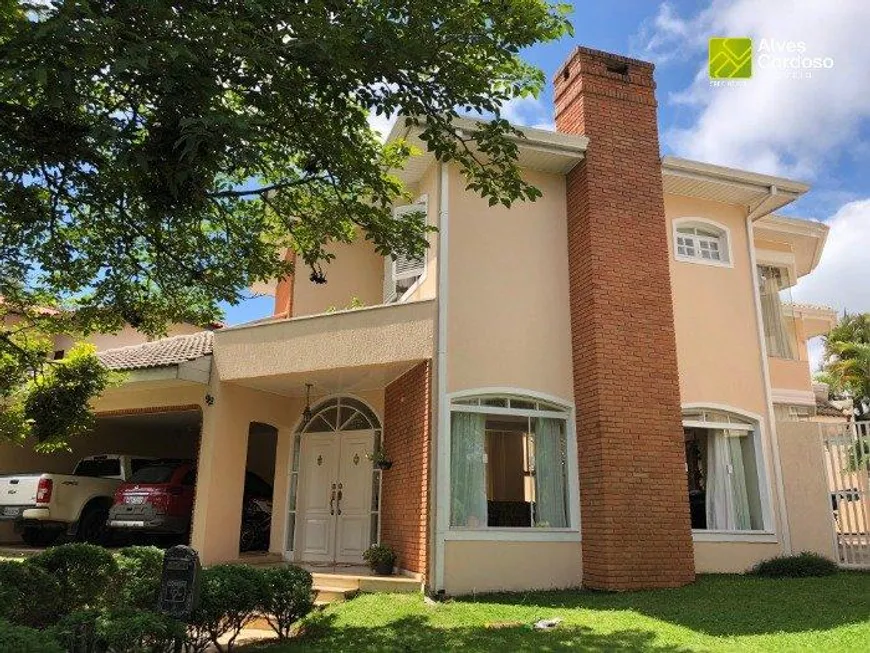 Foto 1 de Casa de Condomínio com 3 Quartos à venda, 318m² em Aldeia da Serra, Barueri