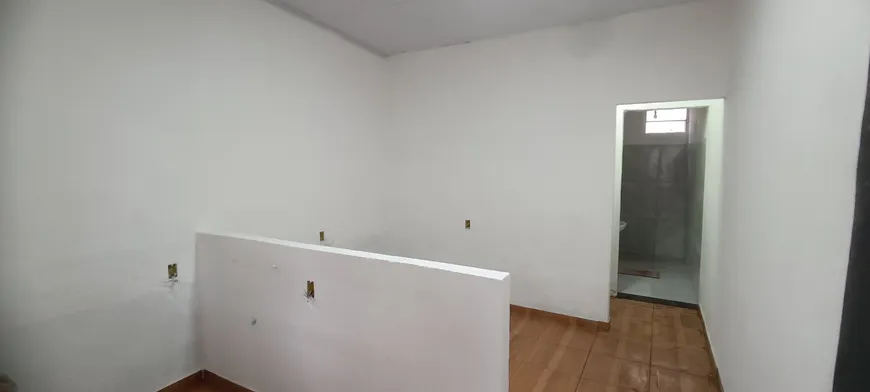 Foto 1 de Apartamento com 1 Quarto para alugar, 35m² em Samambaia Sul, Brasília