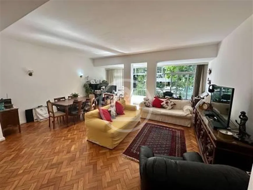 Foto 1 de Apartamento com 3 Quartos à venda, 180m² em Ipanema, Rio de Janeiro