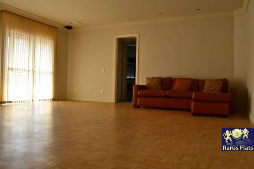 Foto 1 de Flat com 1 Quarto para alugar, 84m² em Vila Nova Conceição, São Paulo