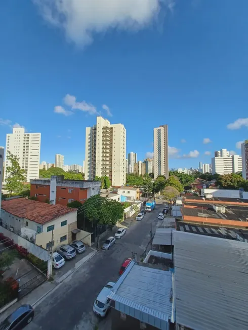 Foto 1 de Apartamento com 3 Quartos à venda, 120m² em Casa Forte, Recife