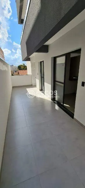 Foto 1 de Apartamento com 2 Quartos à venda, 65m² em Santa Mônica, Uberlândia