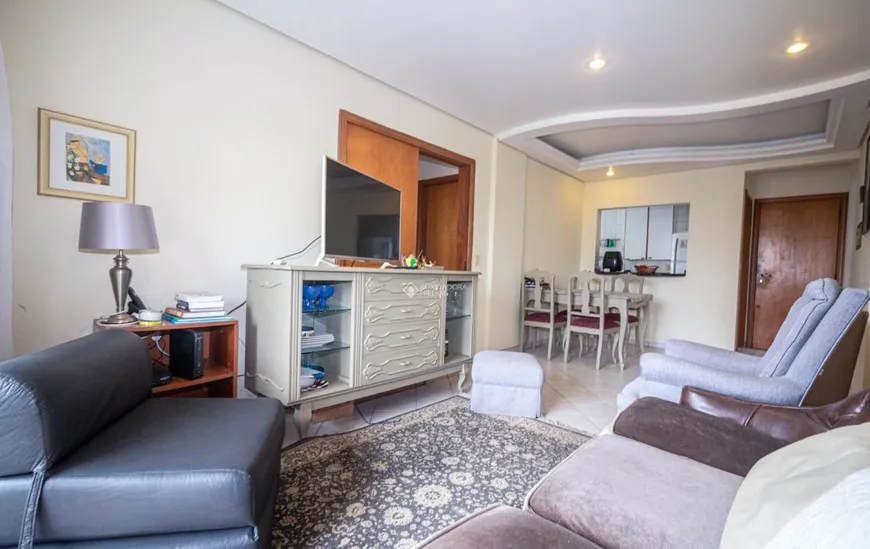 Foto 1 de Apartamento com 2 Quartos à venda, 77m² em Agronômica, Florianópolis