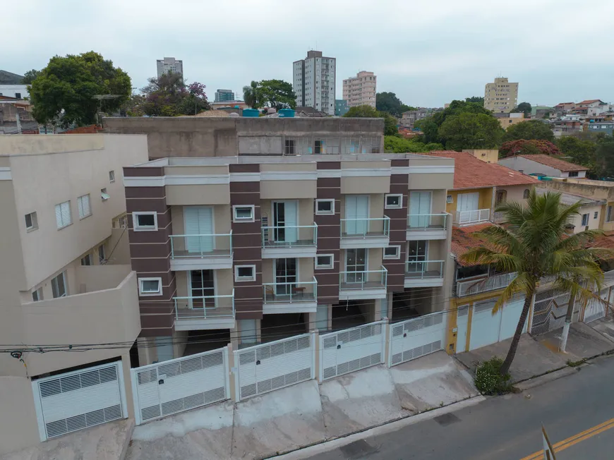 Foto 1 de Sobrado com 2 Quartos à venda, 96m² em Vila Osasco, Osasco