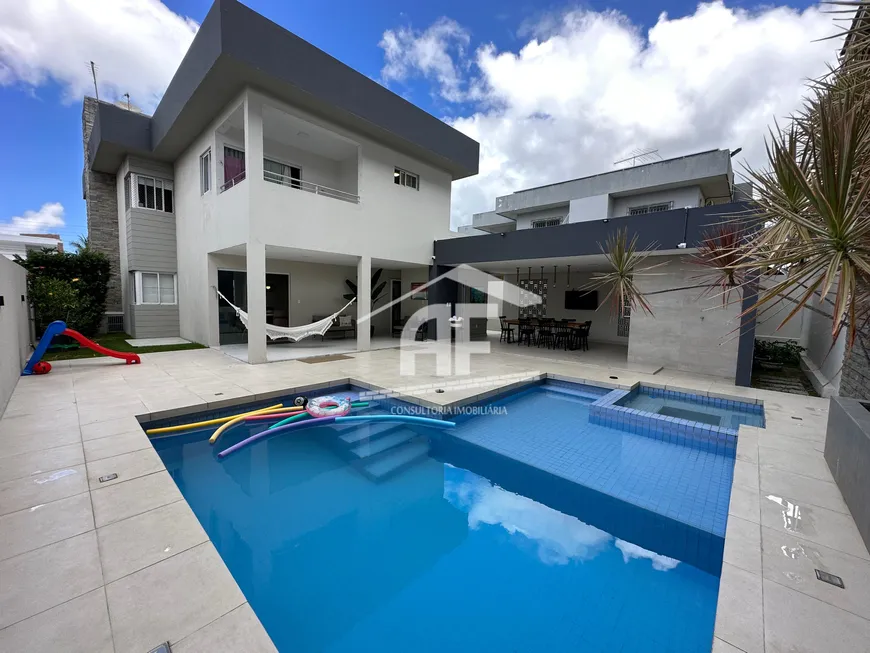 Foto 1 de Casa de Condomínio com 4 Quartos à venda, 380m² em Petrópolis, Maceió