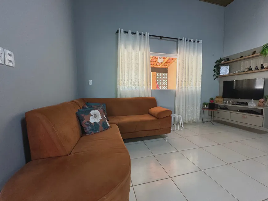 Foto 1 de Casa de Condomínio com 3 Quartos à venda, 170m² em Novo Uruguai, Teresina