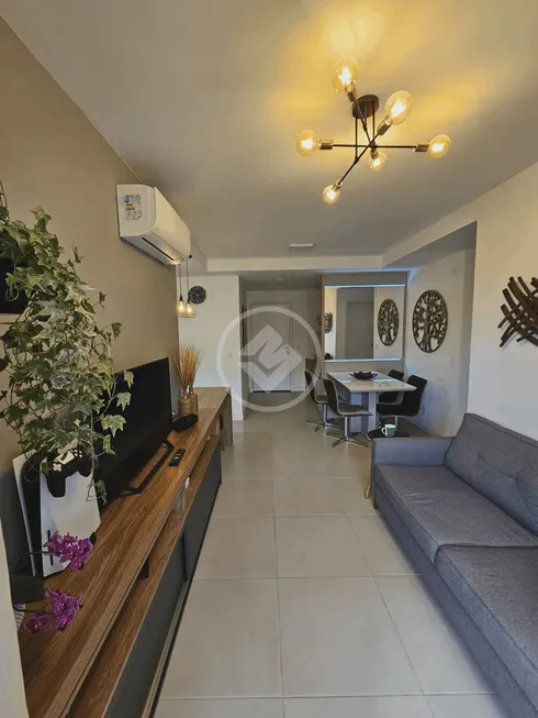 Foto 1 de Apartamento com 2 Quartos à venda, 70m² em Itacorubi, Florianópolis