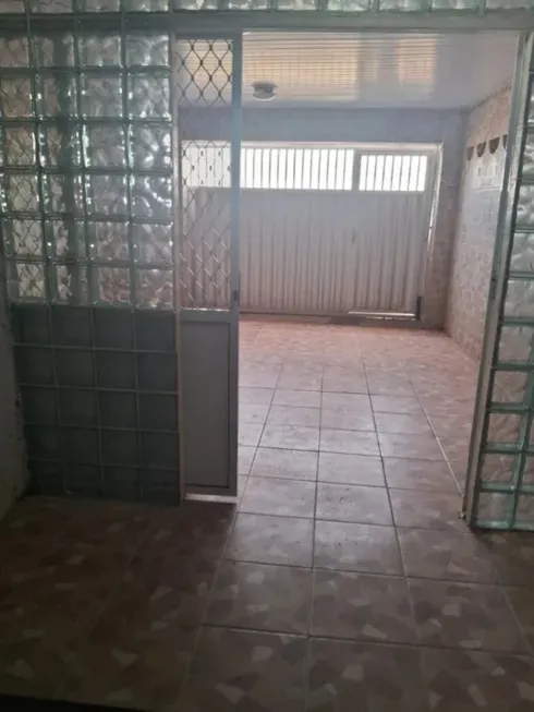 Foto 1 de Casa com 2 Quartos à venda, 60m² em Sete de Abril, Salvador