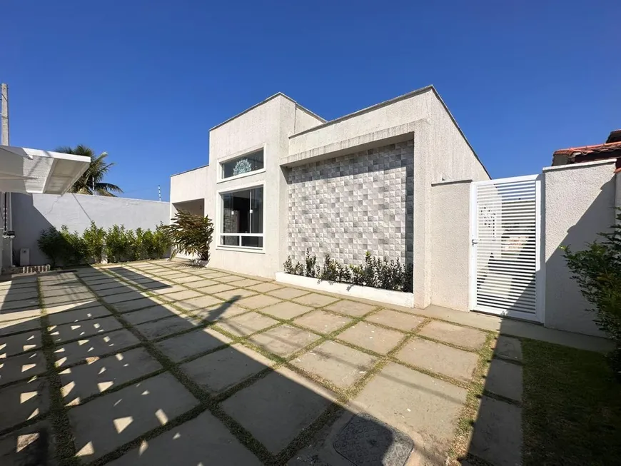 Foto 1 de Casa com 3 Quartos à venda, 120m² em Jardim Califórnia, Itanhaém