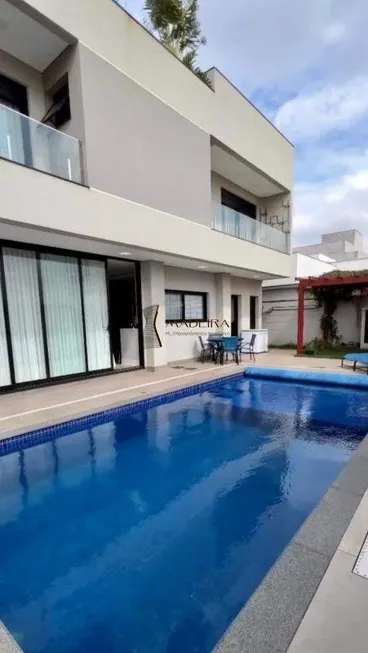 Foto 1 de Casa com 4 Quartos à venda, 430m² em Conjunto Residencial Cidade Alta, Maringá