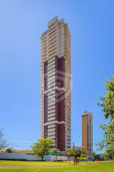 Foto 1 de Apartamento com 4 Quartos à venda, 380m² em Vila Aviação, Bauru