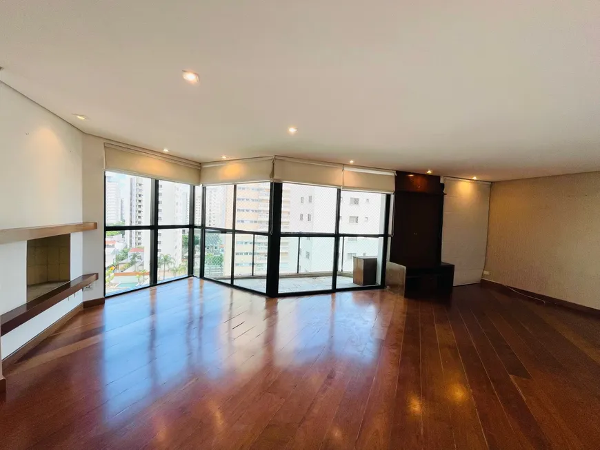 Foto 1 de Apartamento com 3 Quartos à venda, 184m² em Indianópolis, São Paulo