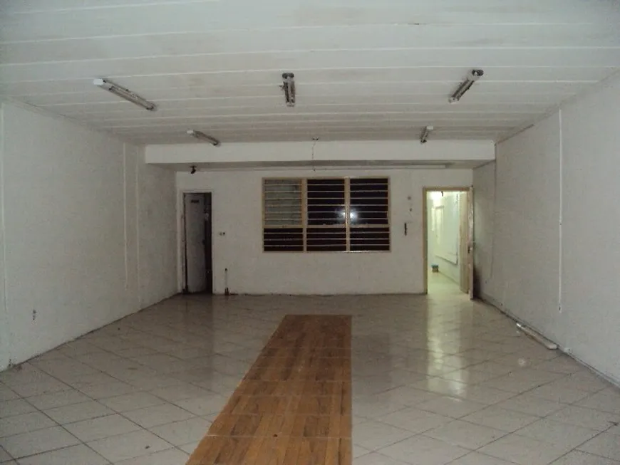 Foto 1 de Sala Comercial para alugar, 142m² em São Geraldo, Porto Alegre