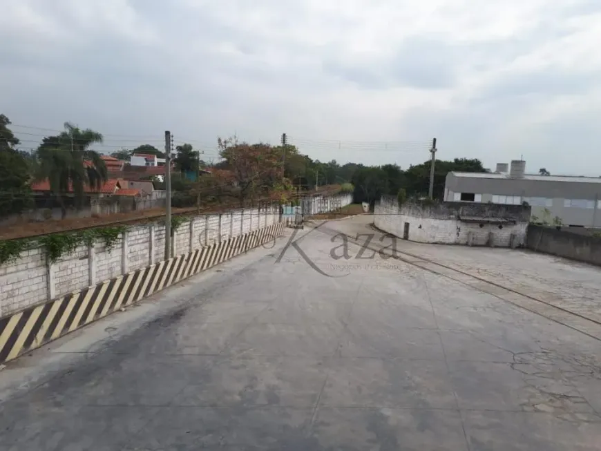 Foto 1 de Galpão/Depósito/Armazém para alugar, 1800m² em Vila Rossi, São José dos Campos