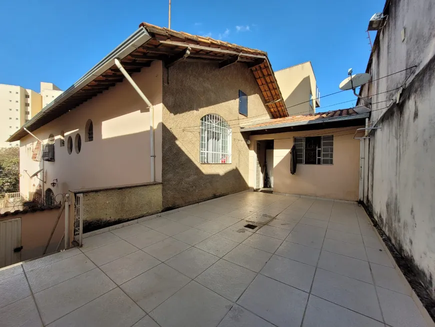 Foto 1 de Casa com 3 Quartos à venda, 90m² em Santa Branca, Belo Horizonte