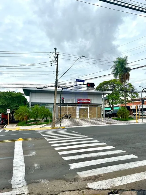 Foto 1 de Prédio Comercial para alugar, 500m² em Vila Cardia, Bauru