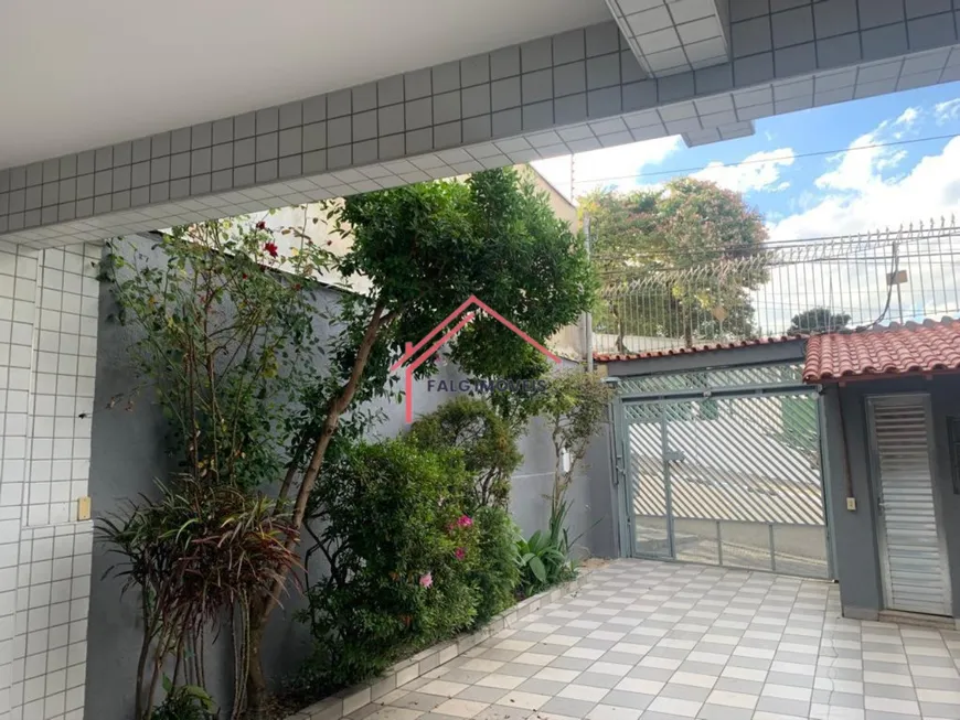 Foto 1 de Sobrado com 3 Quartos à venda, 209m² em Bela Vista, Osasco