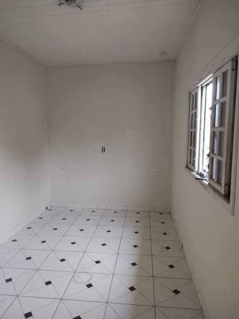 Foto 1 de Casa com 1 Quarto para alugar, 30m² em Santana, São José dos Campos