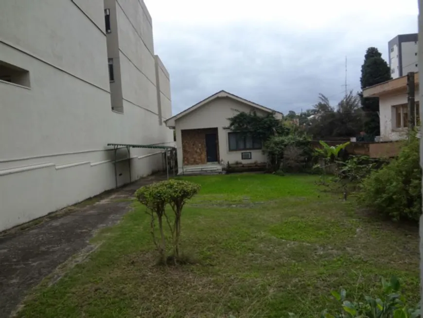 Foto 1 de Lote/Terreno à venda, 597m² em Tristeza, Porto Alegre