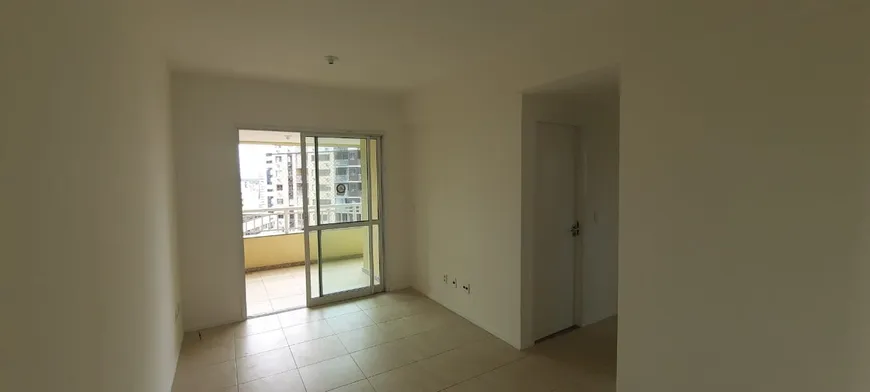 Foto 1 de Apartamento com 3 Quartos à venda, 73m² em Imbuí, Salvador