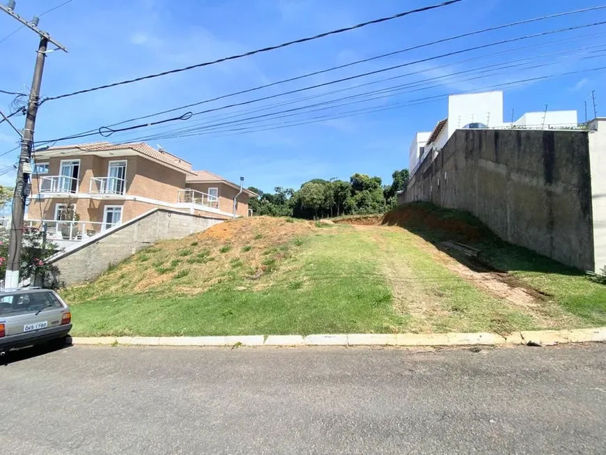 Foto 1 de Lote/Terreno à venda, 679m² em Spina Ville II, Juiz de Fora