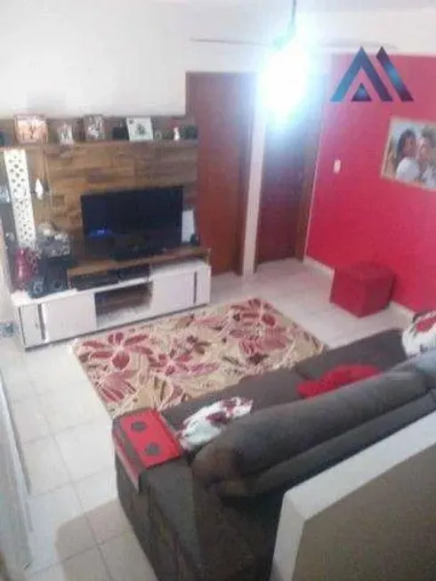 Foto 1 de Casa com 2 Quartos à venda, 68m² em Vila Jockei Clube, São Vicente