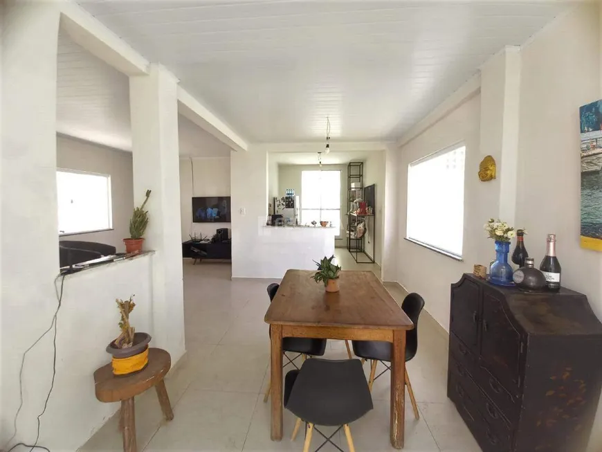 Foto 1 de Casa com 3 Quartos à venda, 161m² em Atalaia, Aracaju