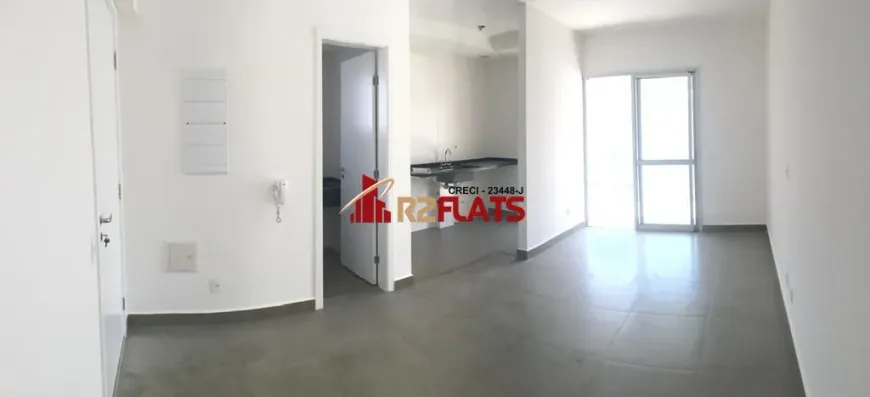 Foto 1 de Flat com 1 Quarto à venda, 38m² em Moema, São Paulo