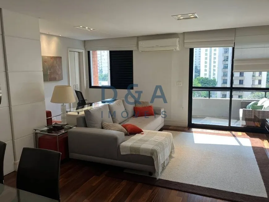 Foto 1 de Apartamento com 2 Quartos à venda, 75m² em Moema, São Paulo