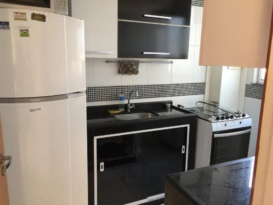 Foto 1 de Apartamento com 2 Quartos à venda, 45m² em Virgem Santa, Macaé