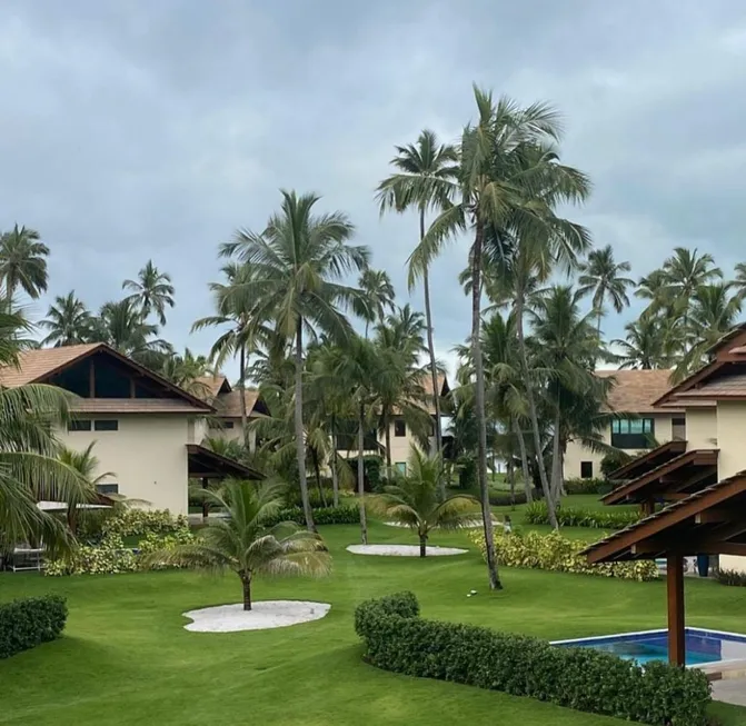 Foto 1 de Casa de Condomínio com 5 Quartos à venda, 200m² em Praia dos Carneiros, Tamandare