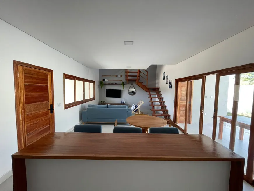 Foto 1 de Casa com 3 Quartos à venda, 165m² em Preá, Cruz