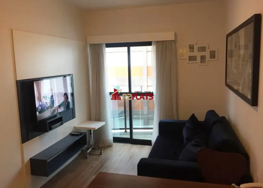 Foto 1 de Flat com 1 Quarto à venda, 35m² em Jardim Europa, São Paulo