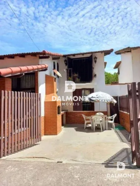 Foto 1 de Casa com 3 Quartos à venda, 200m² em Peró, Cabo Frio