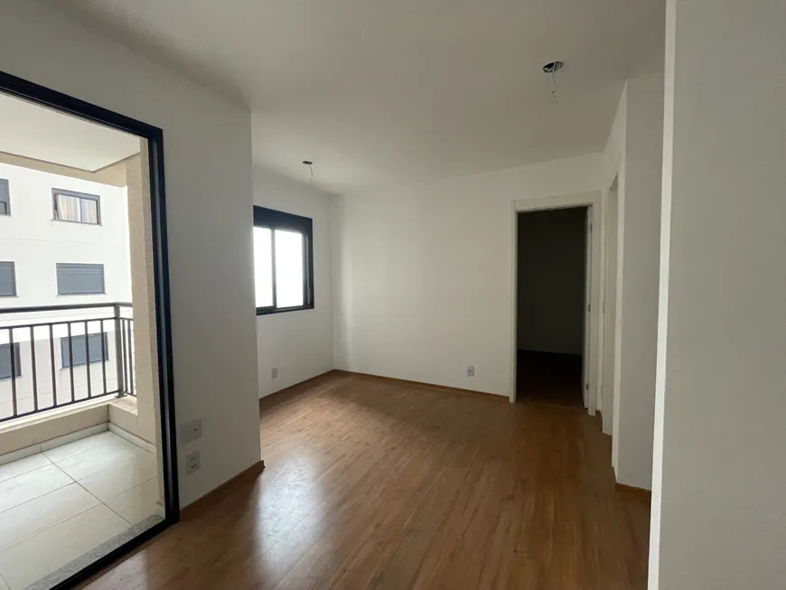 Foto 1 de Apartamento com 2 Quartos para alugar, 57m² em Padroeira, Osasco