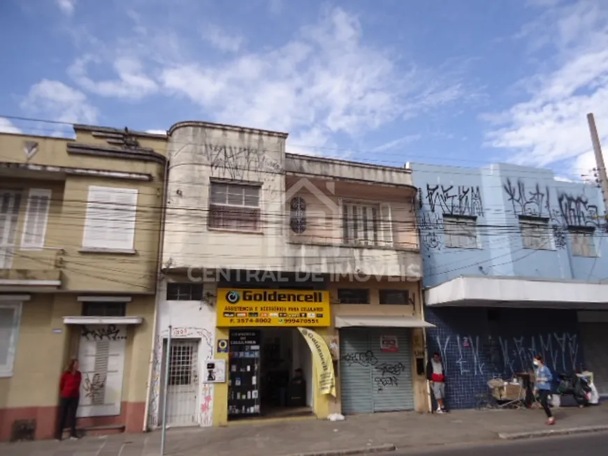 Foto 1 de Casa com 3 Quartos à venda, 220m² em Santana, Porto Alegre