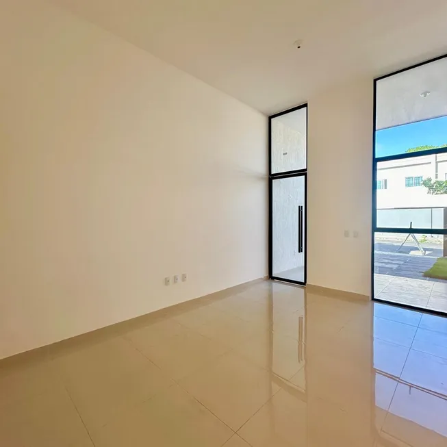 Foto 1 de Casa com 4 Quartos à venda, 118m² em Messejana, Fortaleza